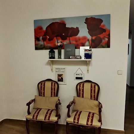Hostal Aliste Madrid Exterior foto